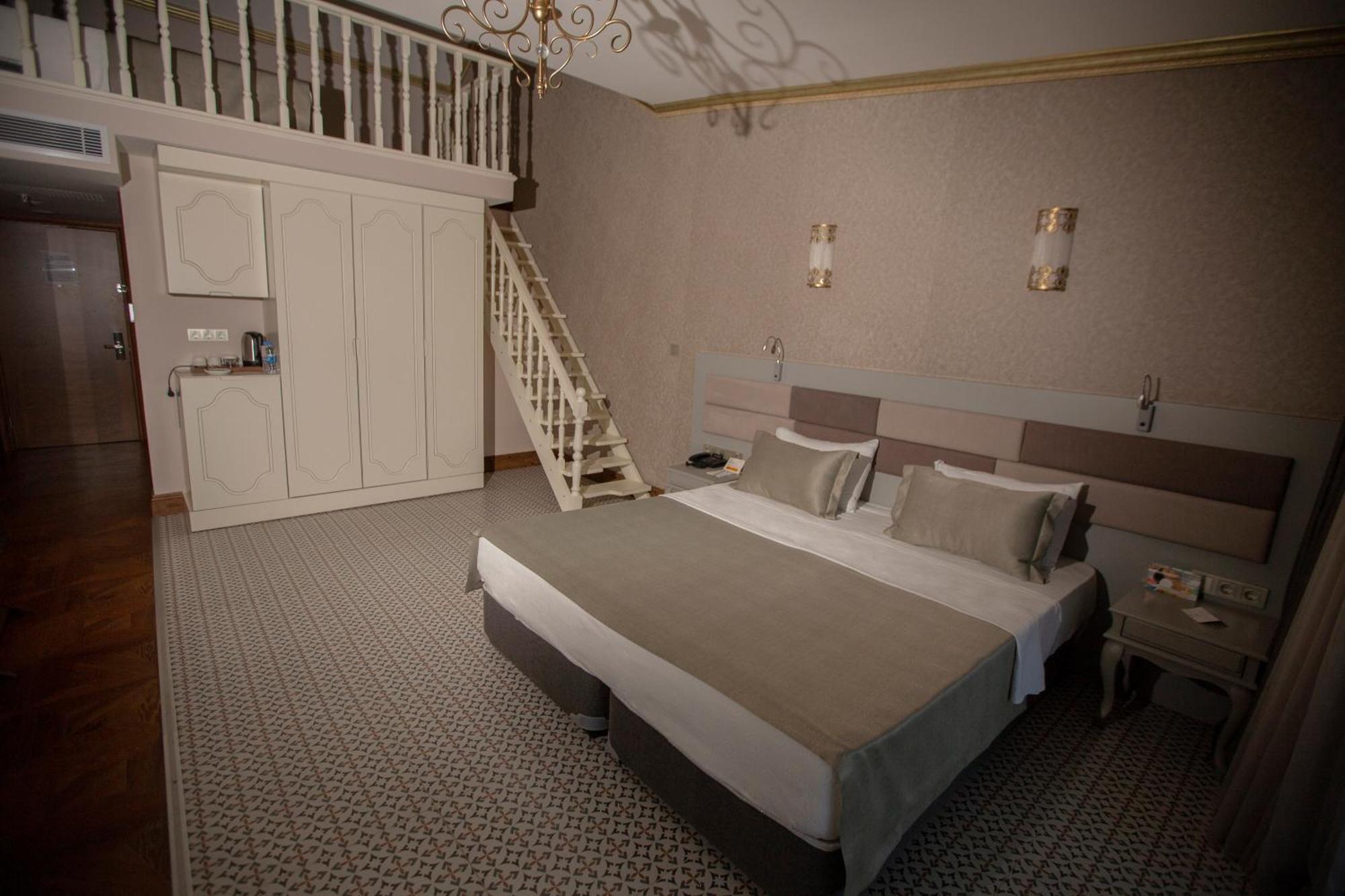 Loft Suite Sea View